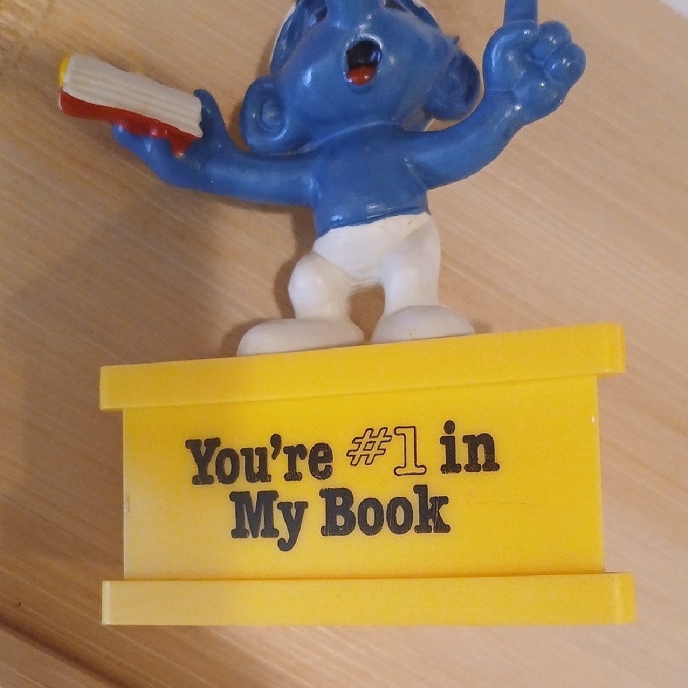 Smurf Figurine You're #1 In My book Collectible - Picture 9 of 10
